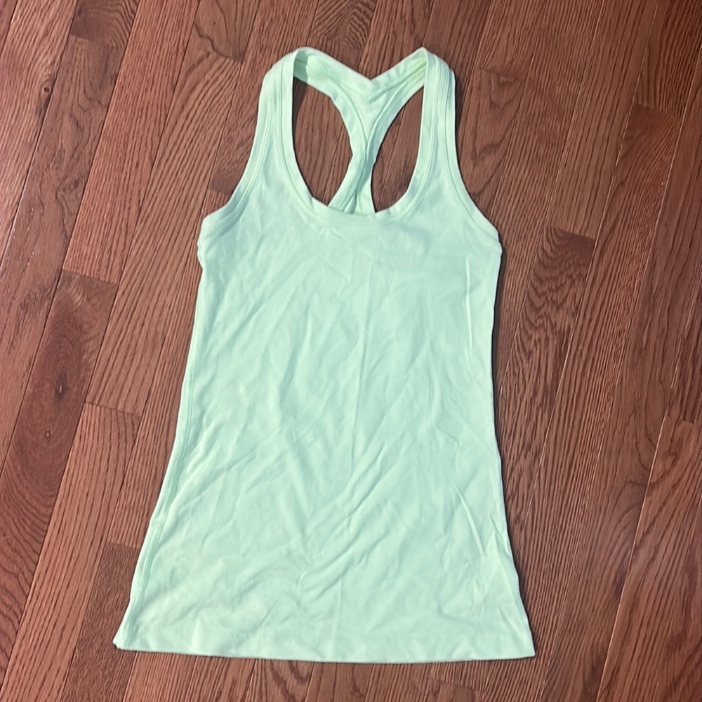 Lululemon Women’s Yellow/Green Athletic Tank Top Size 4